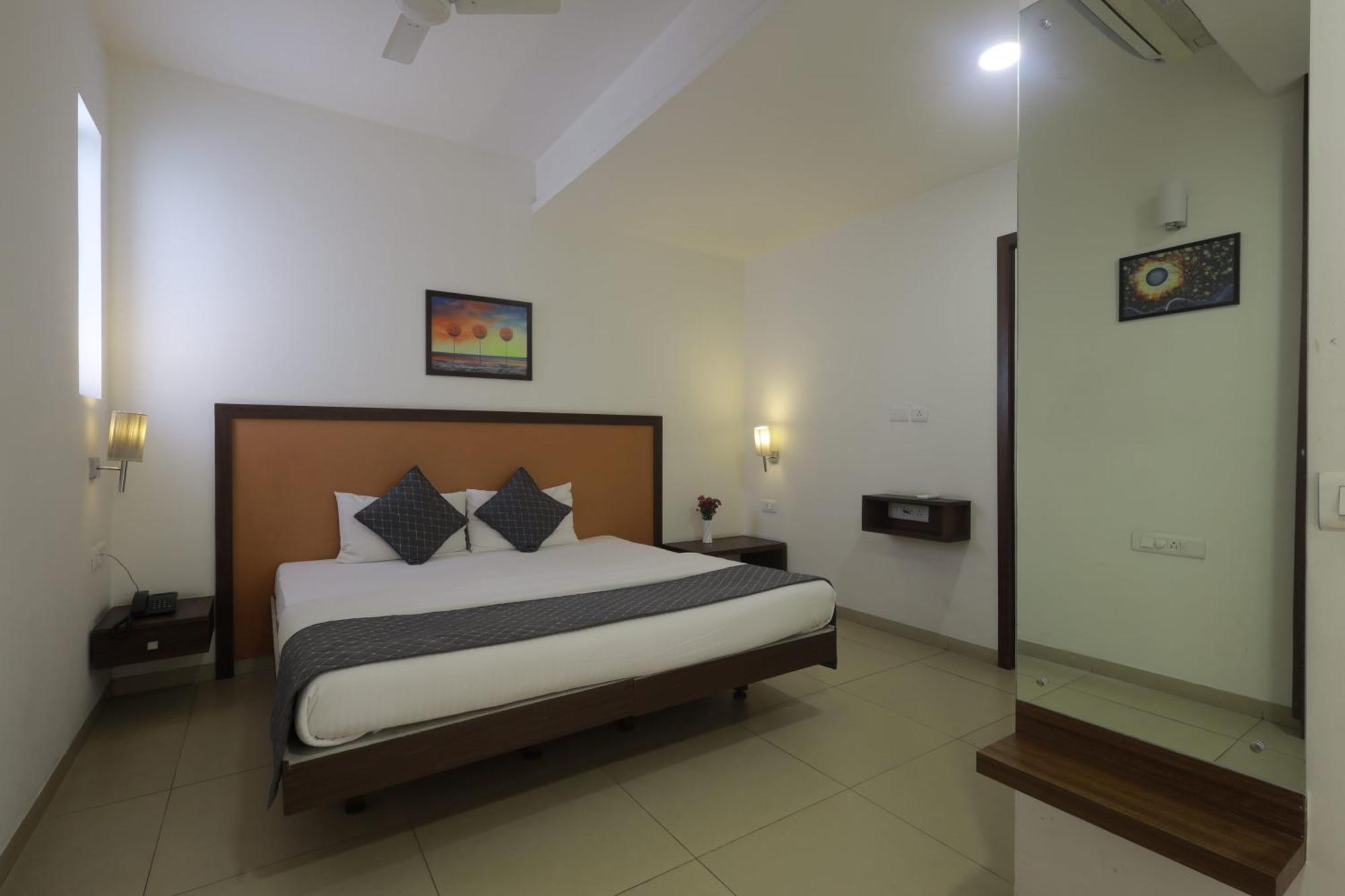 Ixora Suites Бенґалуру Екстер'єр фото