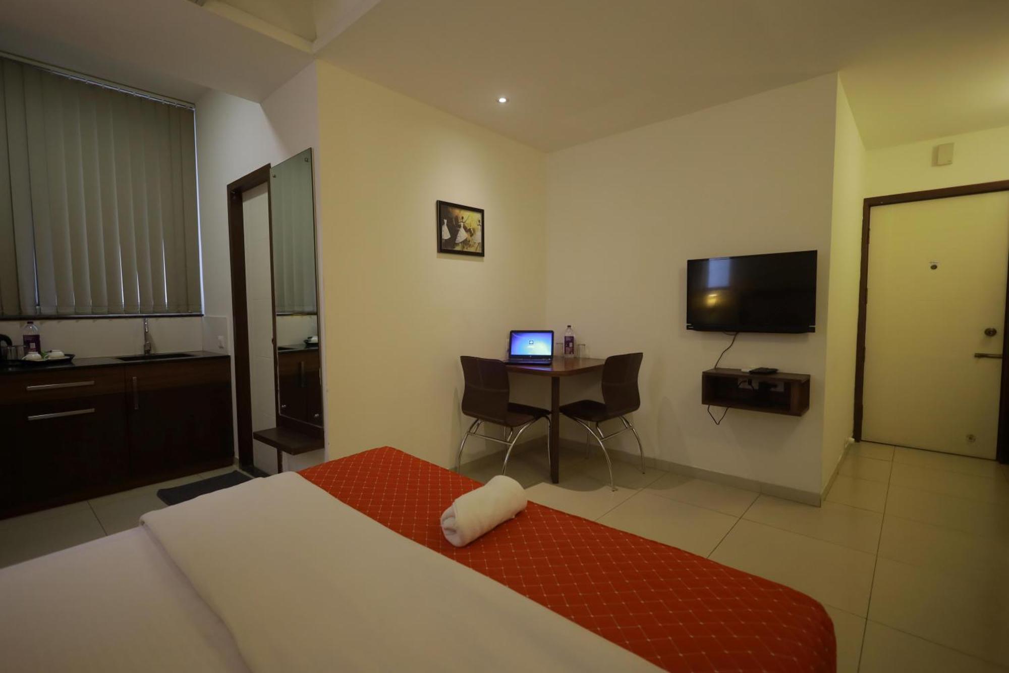 Ixora Suites Бенґалуру Екстер'єр фото