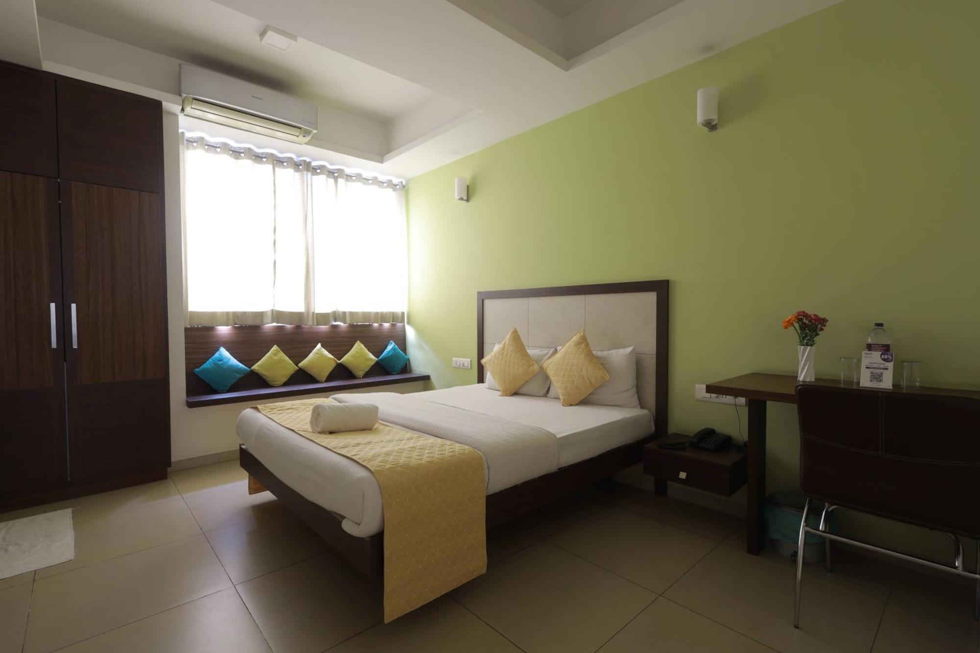 Ixora Suites Бенґалуру Екстер'єр фото